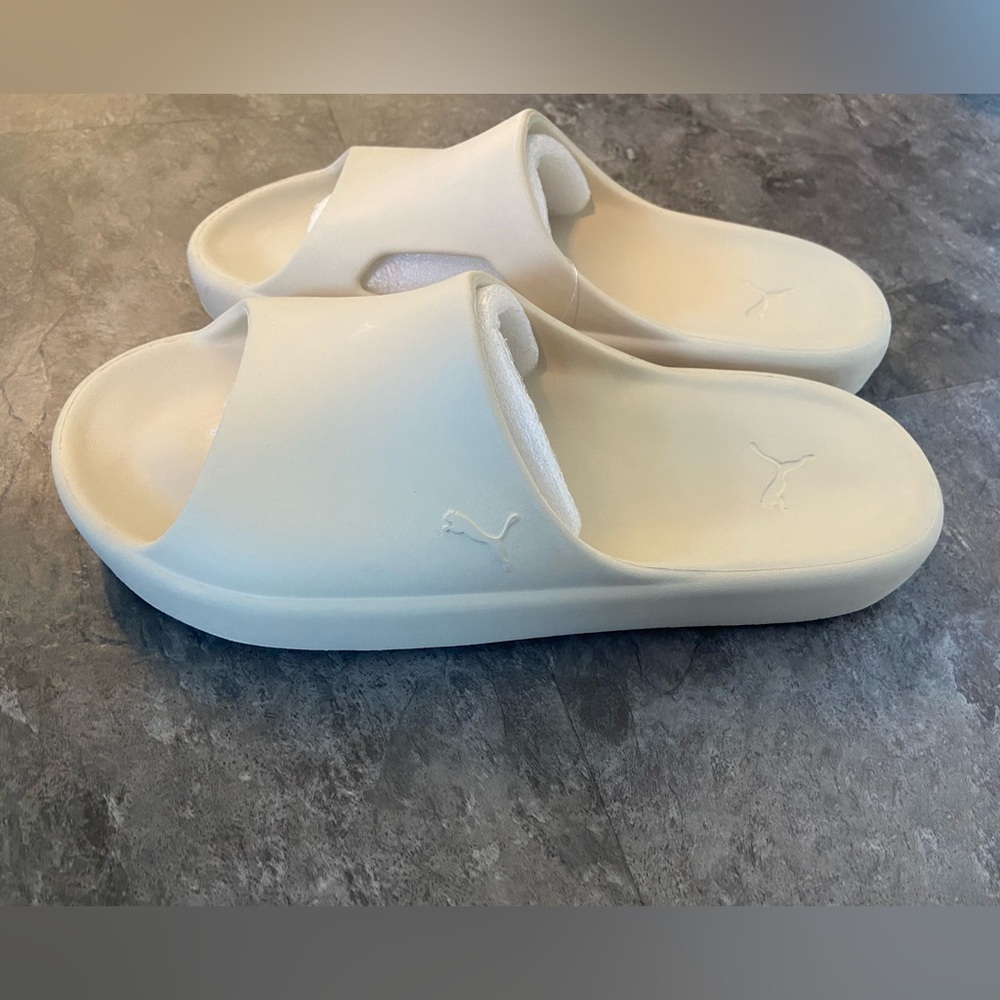 Shibui cat slides NWT men’s size 10